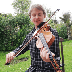James McNamara, Irish fiddle player