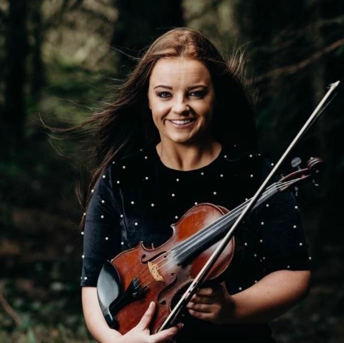 Pamela Queally, Irish fiddle player