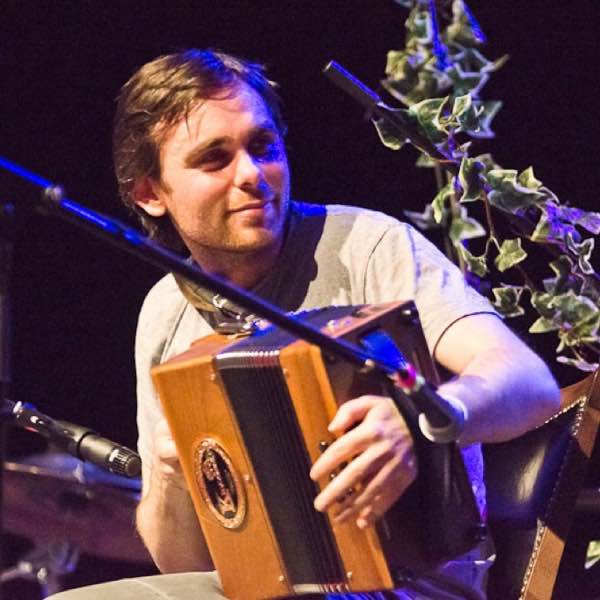 Dáire Mulhern, Irish accordion player